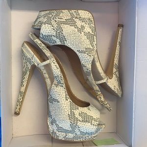 Nude snake print heels